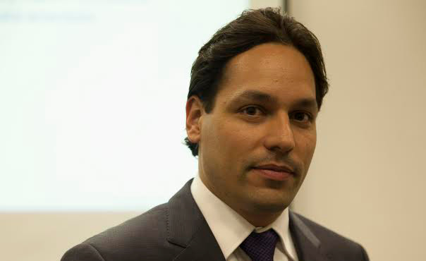 Marlos Barbosa.