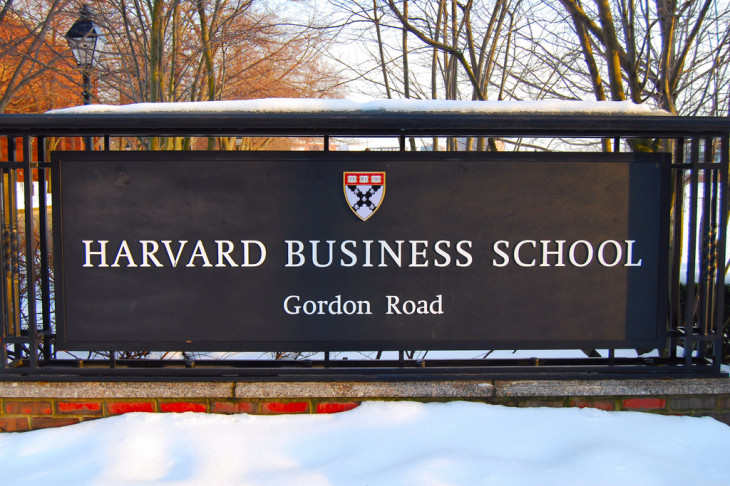 900 alunos da Harvard Business School participam do programa. Foto: flickr.com/photos/patriciadrury.