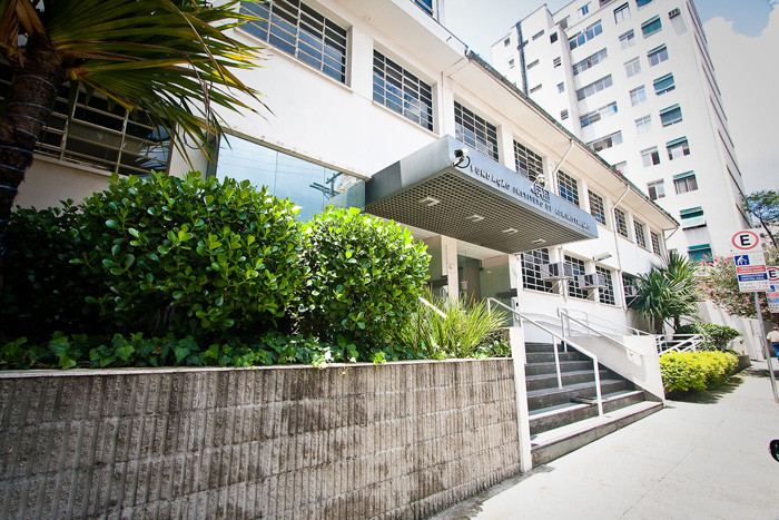Fachada Unidade Educacional Pinheiros. Foto: Divulgação.