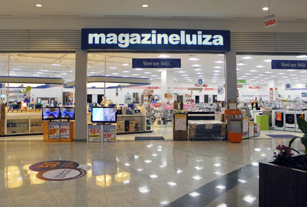 Magazine Luiza vai permitir retirada em loja de compras online. Foto: Divulgação.