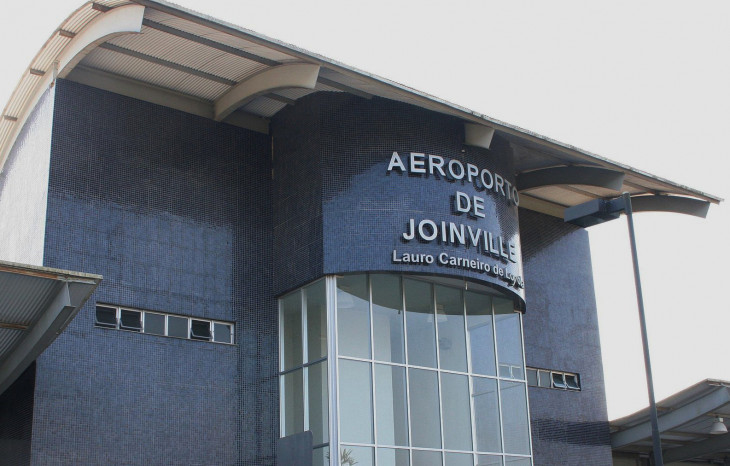 Aeroporto de Joinville espera receber mais de 500 mil em 2014. Foto: Matheus Wahl.
