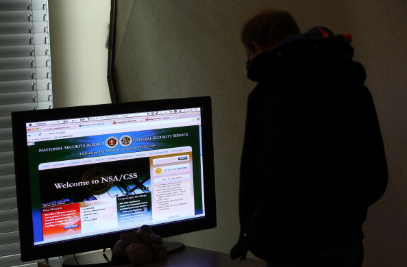Medida é uma reação das empresas contra a invasão de agências governamentais e hackers.