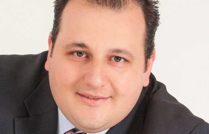 Carlos Carnevali Jr.