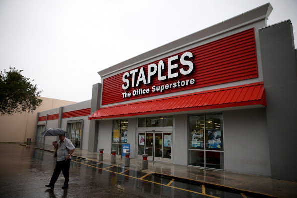 Staples Brasil: alta de 94% na loja virtual