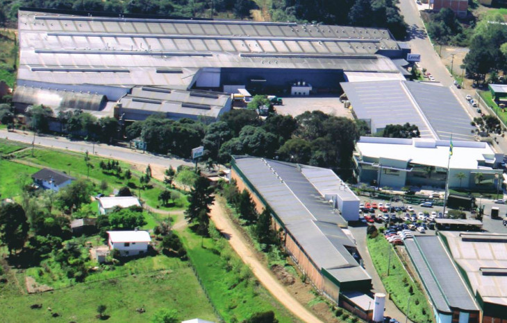 A Bigfer está há mais de 20 anos no mercado de acessórios para móveis. Foto: Divulgação.