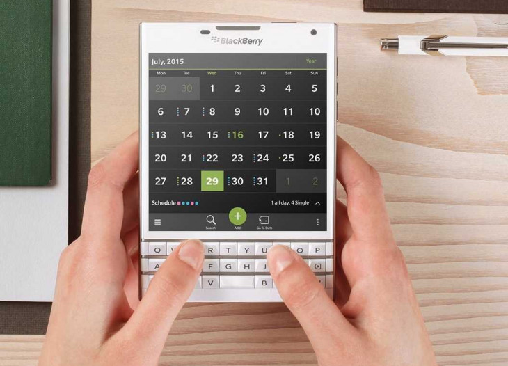 Este é o Blackberry Passport. Foto: divulgação.