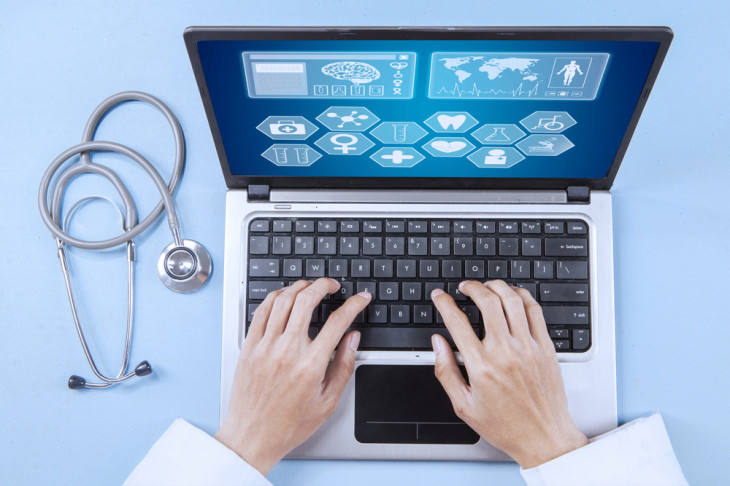 CM Tecnologia é especializada em softwares de marcação de consultas. Foto: Creativa Images/Shutterstock.com