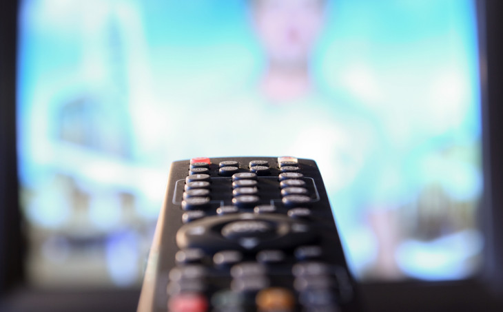 Ibope mede a audiência dos programas de TV. Foto: lenetstan / Shutterstock