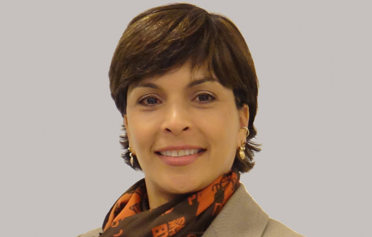 Carla Rossi, diretora de Recursos Humanos da Agora Telecom.