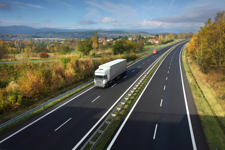 Negócios da CCR vão, hoje, além da concessão de rodovias. Foto:  Jaroslav Pachysr/Shutterstock,com