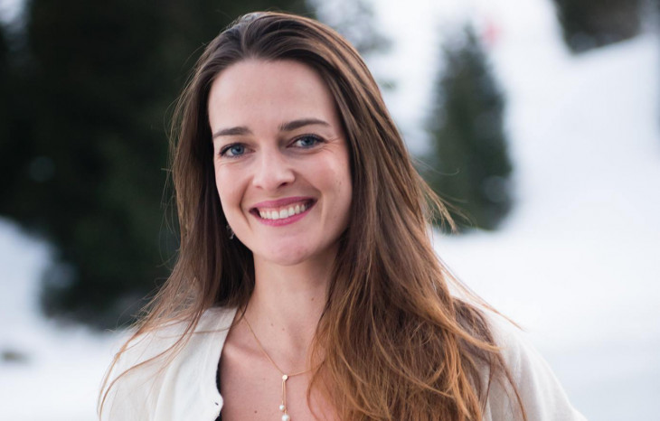 Lara Krumholz, diretora geral da DynAdmic Brasil.