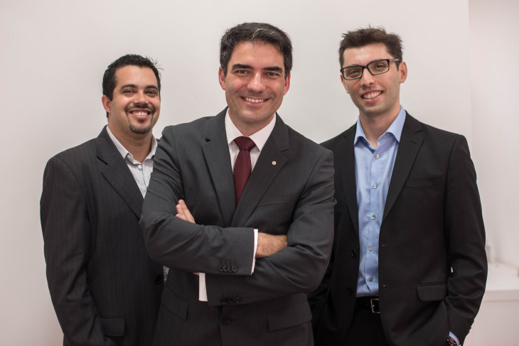Rogério dos Anjos, Márcio Moreti e André Sodré. Foto: divulgação.