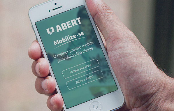 A Abert abriu as inscrições para o Mobilize-se, projeto de inclusão digital das rádios brasileiras. Foto: Divulgação.