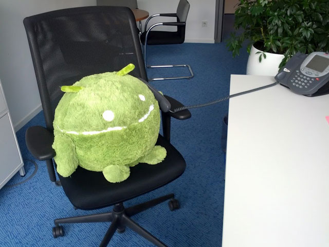 Hora do Android no trabalho. Foto: reprodução.