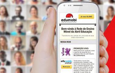A Edumobi oferece cursos livres por meio do celular, cobrando R$ 2,99 por semana. Foto: Divulgação.