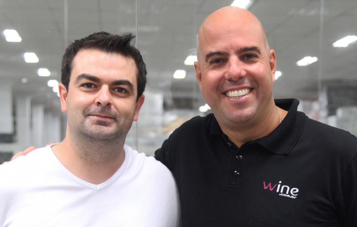 Ricardo Flores, diretor de marketing da Wine, e Rogério Salume, CEO da empresa. Foto: Divulgação.