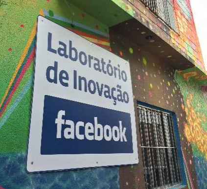O Facebook inaugurou seu primeiro laboratório de inovação na comunidade de Heliópolis. Foto: Divulgação.