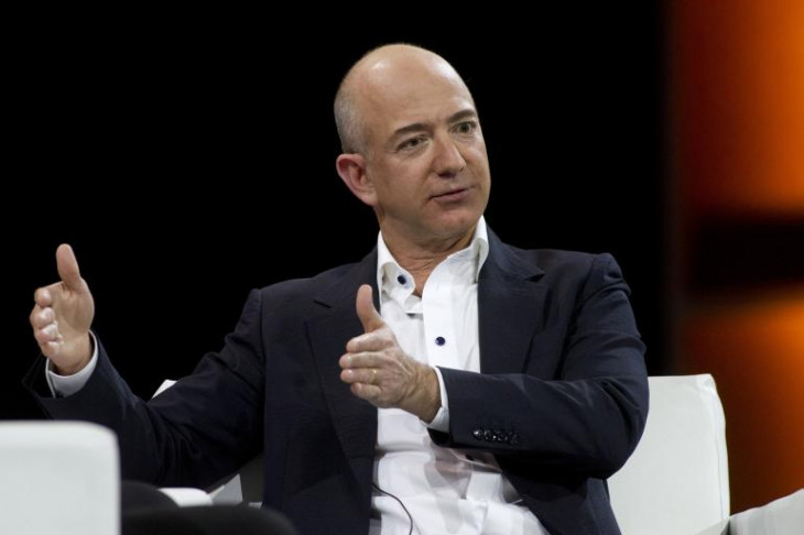 Bezos contente com a AWS. Foto: divulgação.