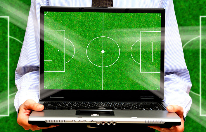 O jornalista esportivo Rica Perrone é o primeiro a adotar o Publique-me. Foto: Photosani/Shutterstock.