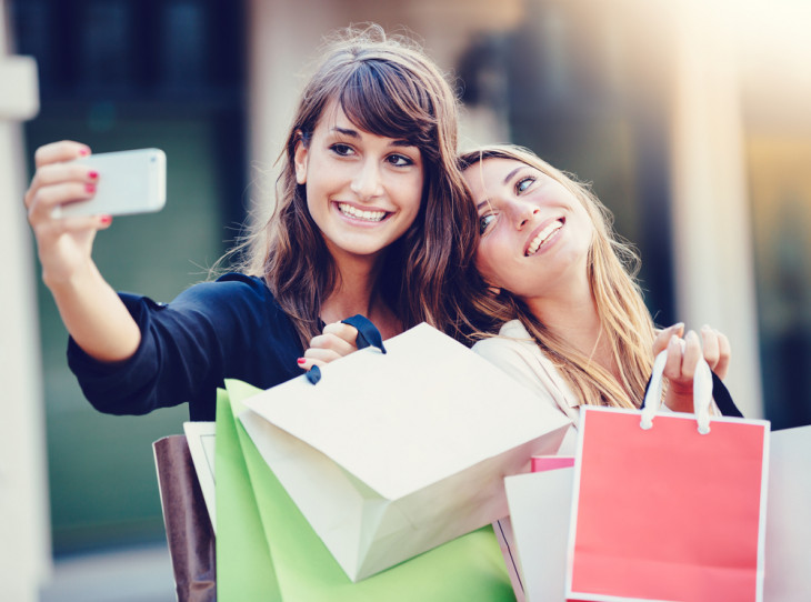 A Loducca criou o InstaGRAAC, app que une selfies e doações Foto: EpicStockMedia/Shutterstock.