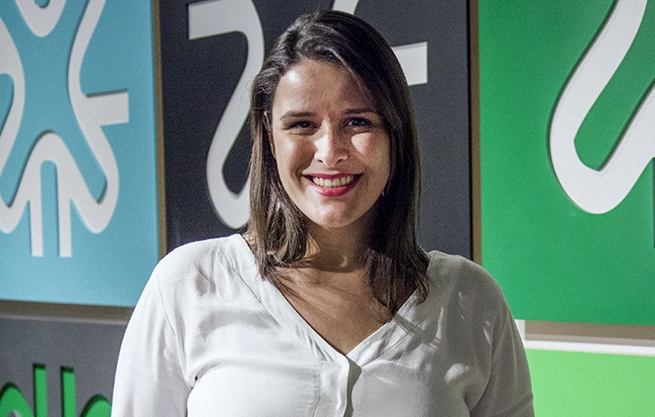 Denise Charlier, diretora de mídia e BI da AG2 Nurun. Foto: Divulgação.