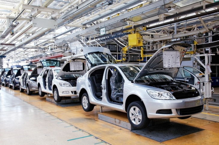 O BB antecipará a fornecedores da cadeia automotiva R$ 3,1 bilhões em 2015. Foto: Nataliya Hora/Shutterstock.