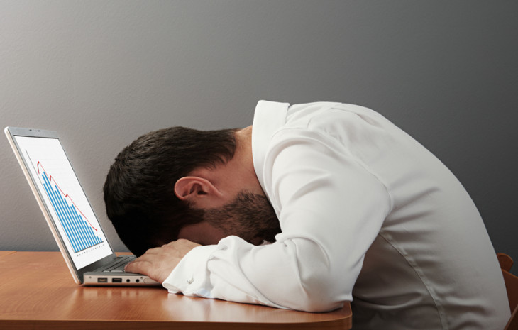 A queda do número de PCs vendidos foi de 37% no 3T15. Foto: ArtFamily/Shutterstock.