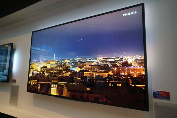 Philips agora tem fabricação local de monitores 4K. Foto: divulgação.