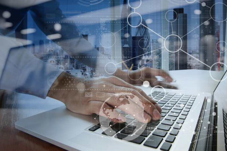 A americana Delphix atua no mercado de Data as a Service (DaaS). Foto: everything possible/Shutterstock.