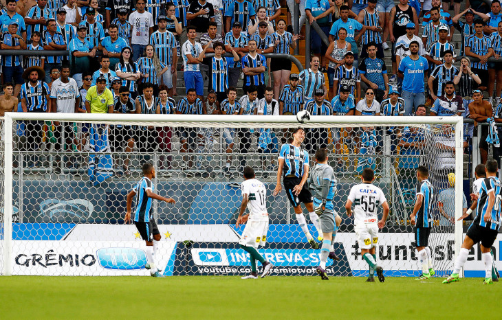 O app tem notícias, integração com a rádio Grêmio Umbro e vídeos da GrêmioTV. Foto: Lucas Uebel/Grêmio.
