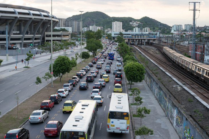 Prefeitura do RJ lançou edital exigindo parquímetros digitais e sensores de vagas. Foto: Celso Pupo/Shutterstock.