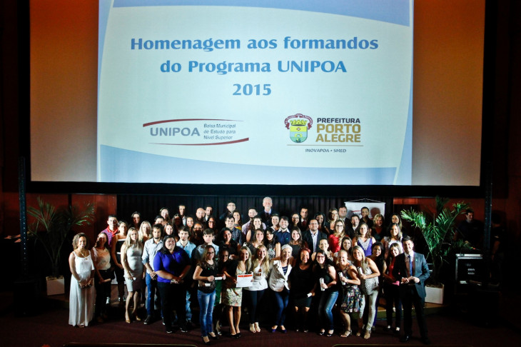 Formandos do Unipoa. Foto: Joel Vargas - prefeitura de Porto Alegre.