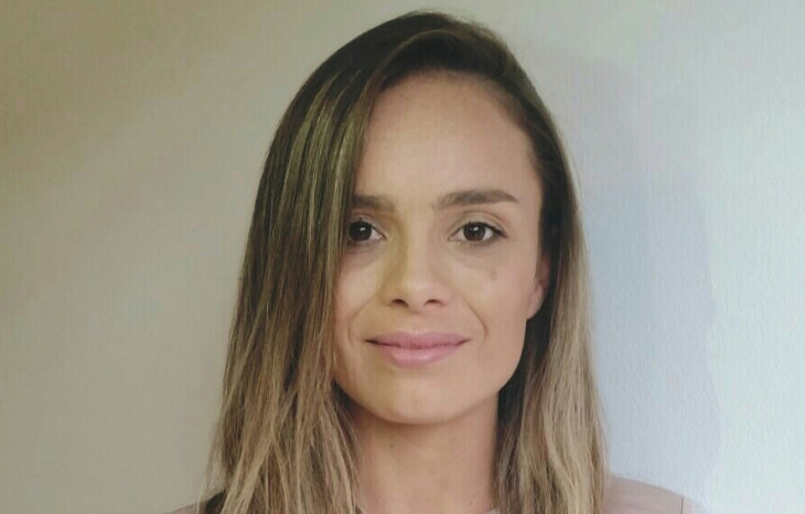 Luiza Camargo.