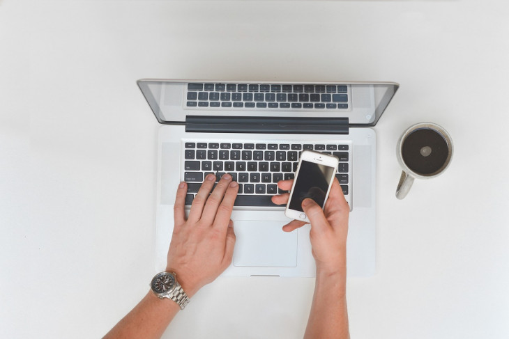 O WhatsApp lançou na segunda-feira, 10, uma versão do aplicativo para desktop. Foto: stokpic-pixabay.