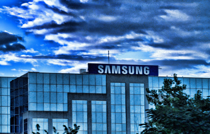 A Samsung vai apostar no mercado de serviços em nuvem. Foto: flickr/rclarkeimages.