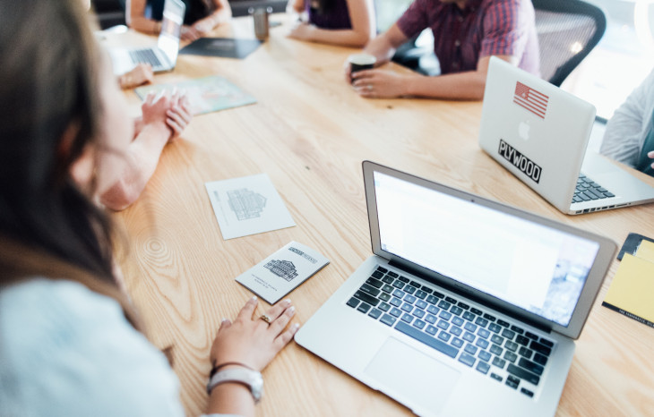 Os profissionais de TI pretendem se movimentar no mercado de trabalho neste ano. Foto: DesignCue/StockSnap.
