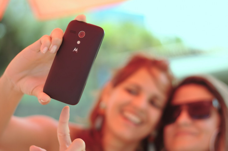Selfies para garantir melhores preços. Foto: Pixabay.