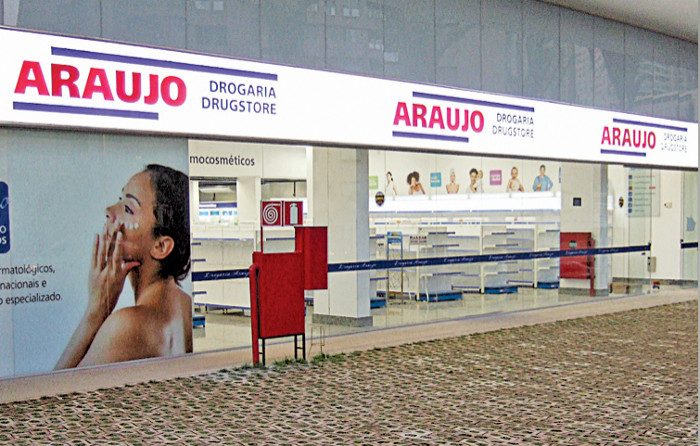 A Drogaria Araújo contratou a iT.eam para implementar soluções da IBM. Foto: Divulgação.