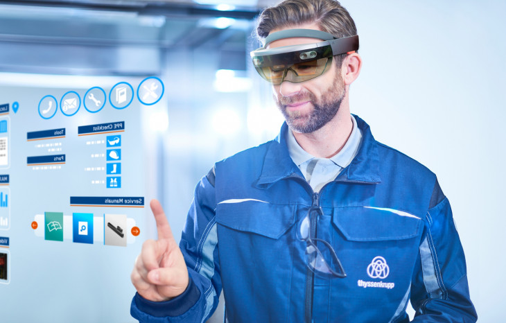 A Thyssenkrupp vai utilizar a tecnologia HoloLens em suas operações de manutenção. Foto: Divulgação.
