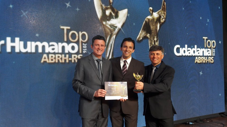 Robinson Klein, CEO da Cigam, André Streppel, diretor do Seprorgs e Vanderlei Reinhart, diretor da Cigam.