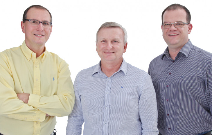 Jovino Machado Lopes Netto, Márcio Millnitz e Charles Korndörfer, sócios da Cigam Result. Foto: Divulgação.