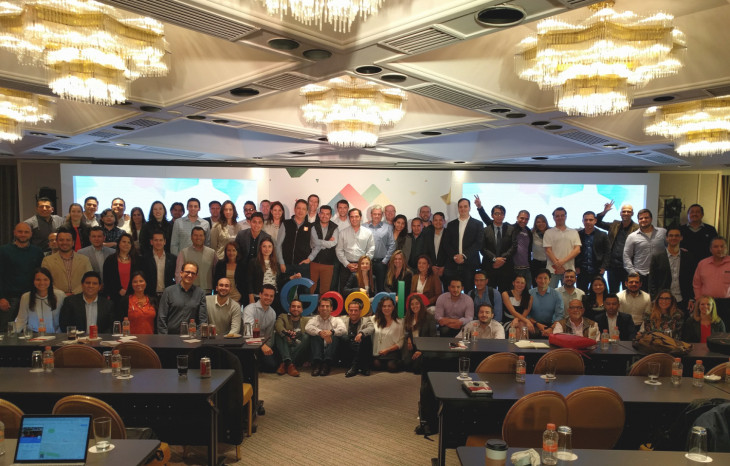 A Qi Network recebeu um prêmio durante o Latam Partner Summit 2016 do Google. Foto: Divulgação.