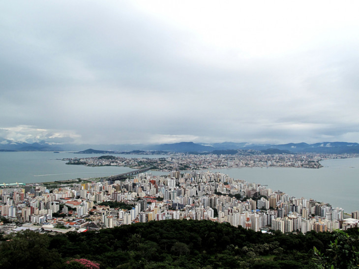 Florianópolis lidera o ranking dos municípios que mais contrataram em TI. Foto: Flickr.com/fran001.