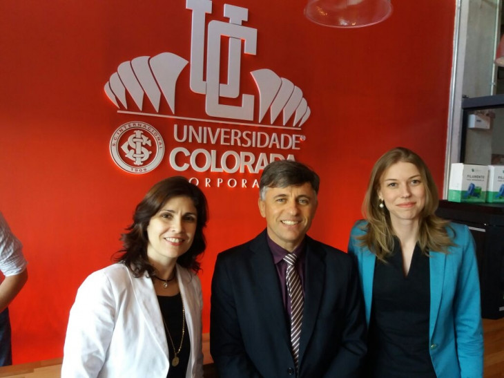 Cristina Schronemberger, Vanderlei Reinhart e Raquel Engeroff da Cigam.