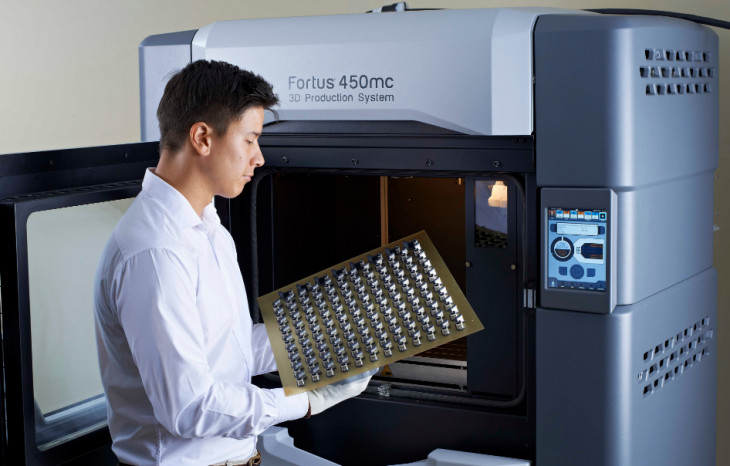 Equipamento da Stratasys. Foto: divulgação.