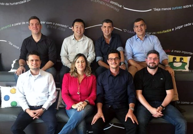 Marcus Wittmann, Fabio Sakae, Sandoval Martins, Luiz Escobar, Eduardo Medina, Claudia Palaikis, Vicente Rezende e Ricardo Gazetta.