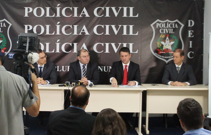 A Polícia Civil cumpriu 10 mandados de prisão relacionados à Operação F7. Foto: Divulgação.