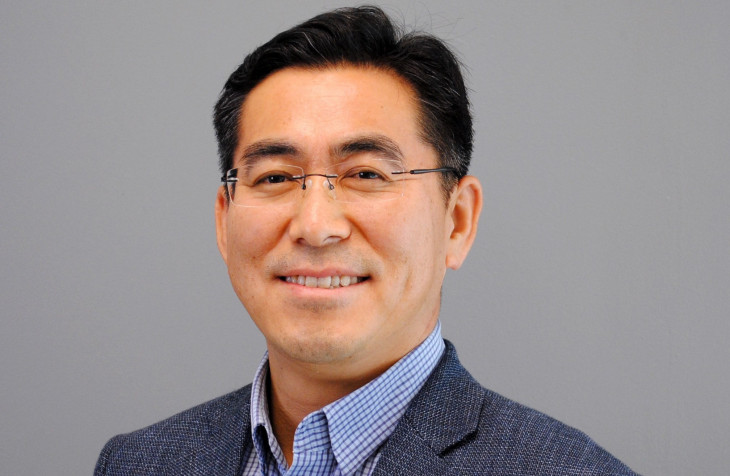 Chris Ryu.
