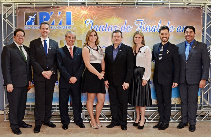Thiago Regal, Mauro Spader, Marco Kappel, Rita Tomilin, Fábio Giordani, Cíntia Schoeninger, Cássio Stedetn e Alex Rosa. Foto: Larissa Gomes/Divulgação PMIRS.