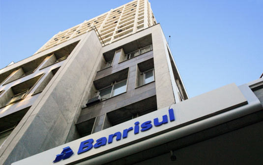 Sede do Banrisul em Porto Alegre.
